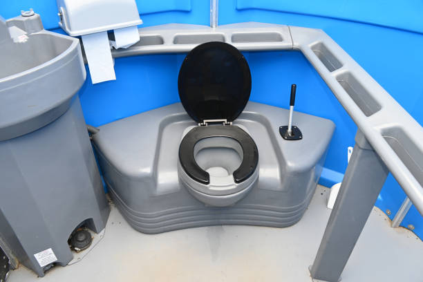 Best Portable toilet rental cost  in Princeville, HI